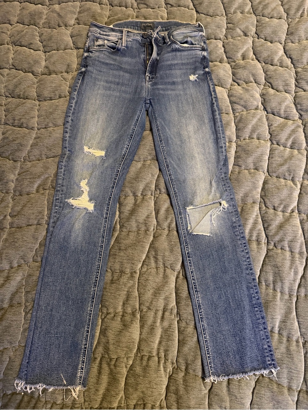 MOTHER Distressed Blue Ankle Crop Jeans with Frayed Hem